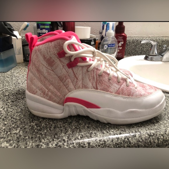 Jordan 12 white hyper pink punch - Picture 3 of 4